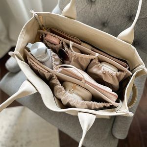 ToteSavvy® Deluxe in Almond